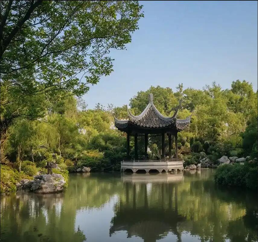 澳门雨珍旅游有限公司